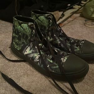 RAAD SHOP SHOES, Size 10.5, lime green, black and white.